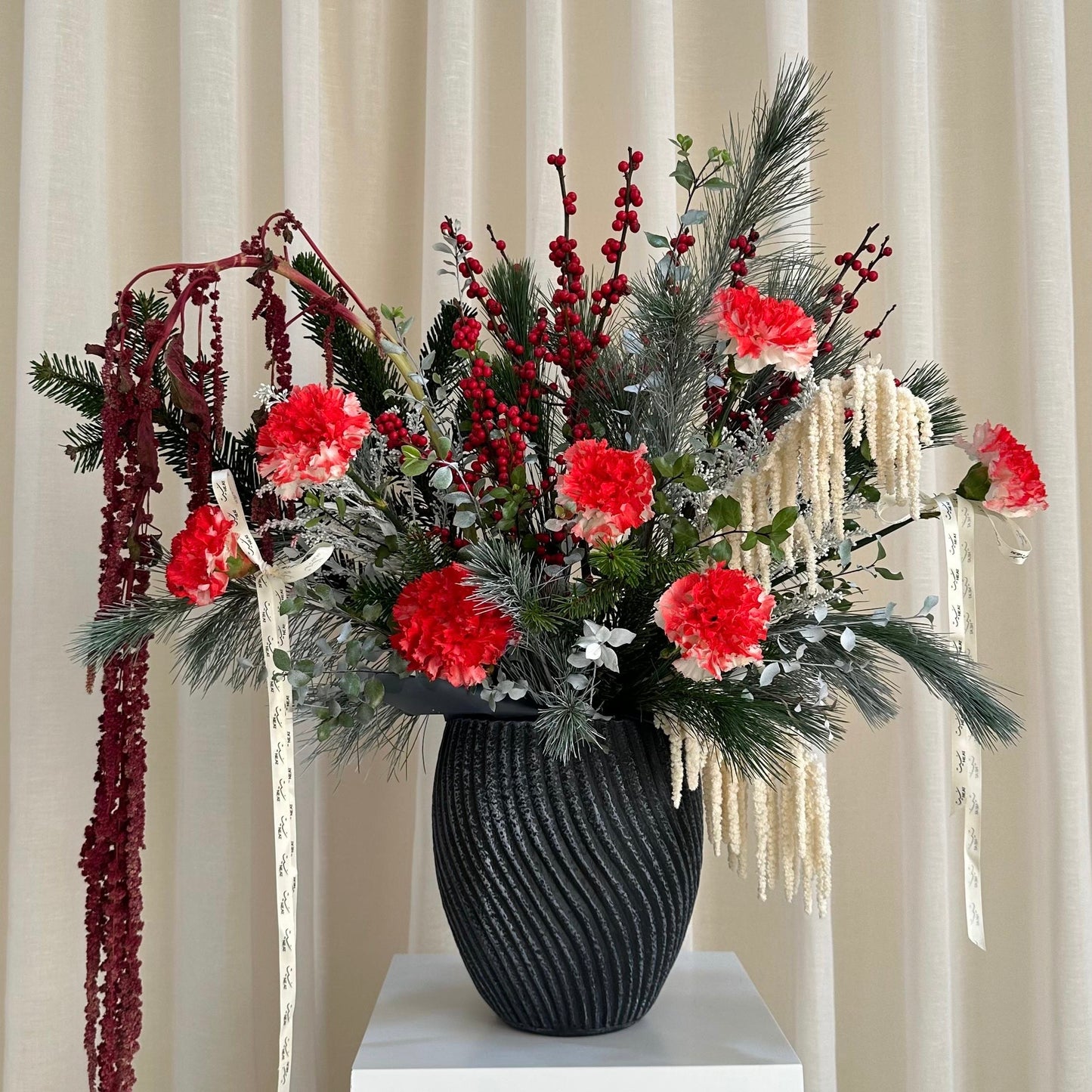 crow vase